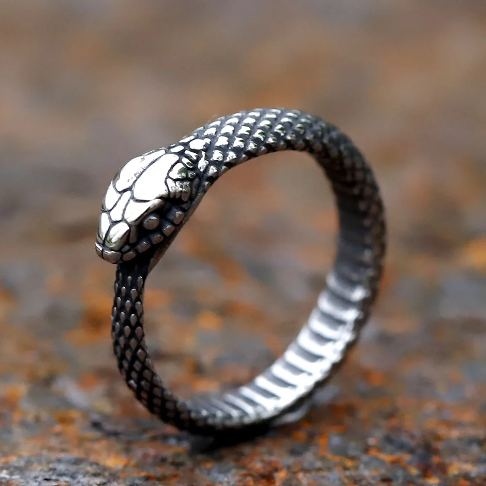 Coiled snake ring