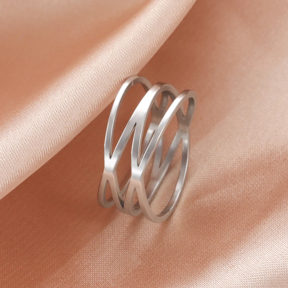 Crossover wire ring