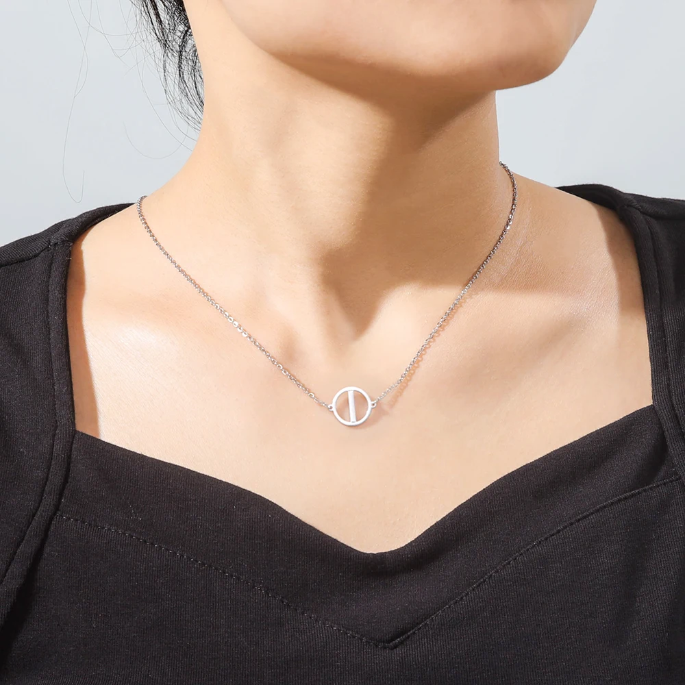 Rune pendant