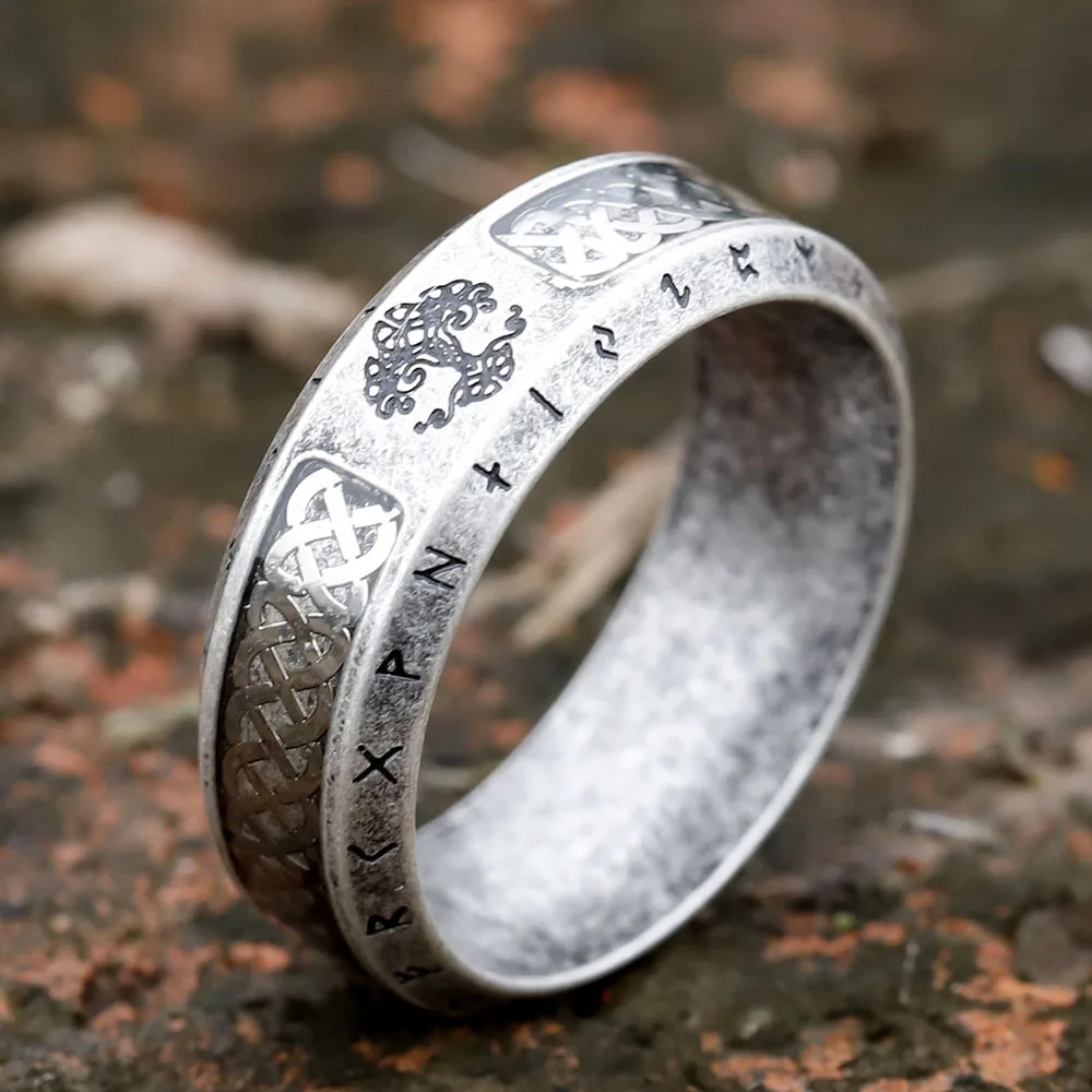 Rune ring with Yggdrasil
