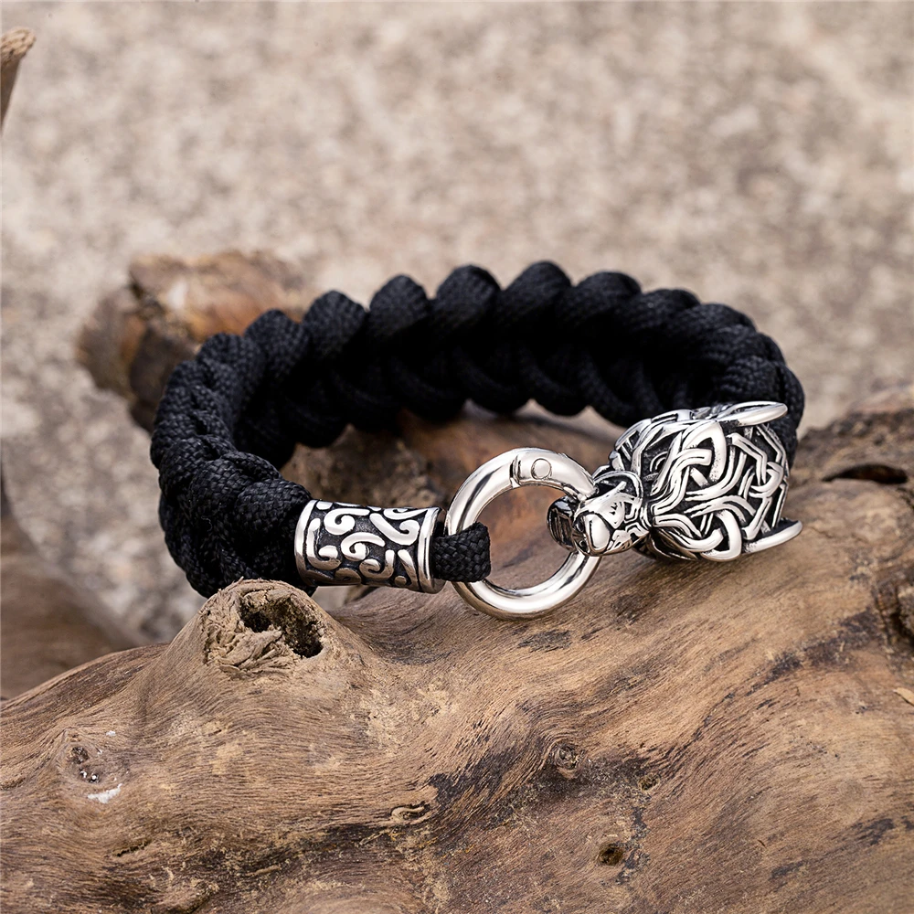 Steel wolf paracord bracelet