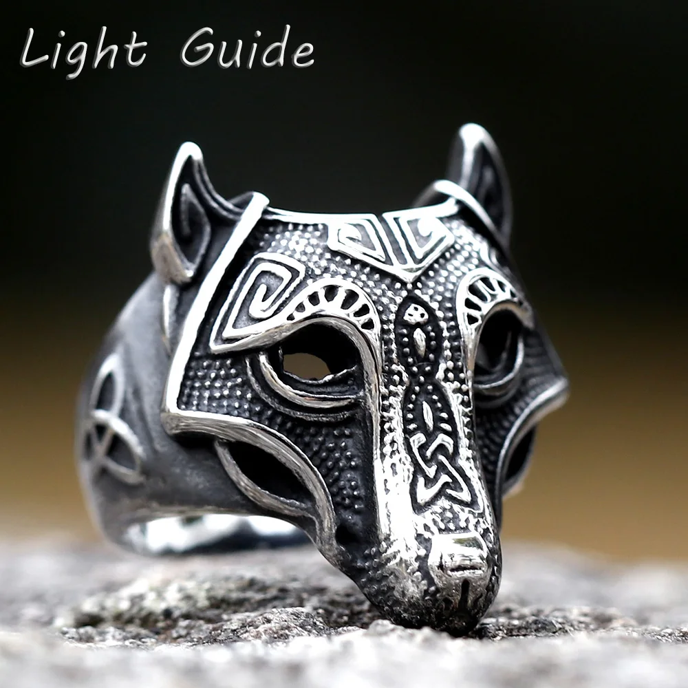 Wolf mask ring
